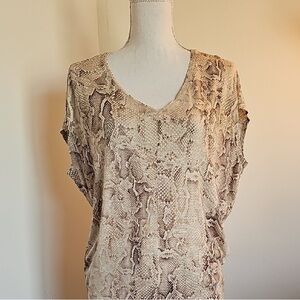 Women's Snake Print Top